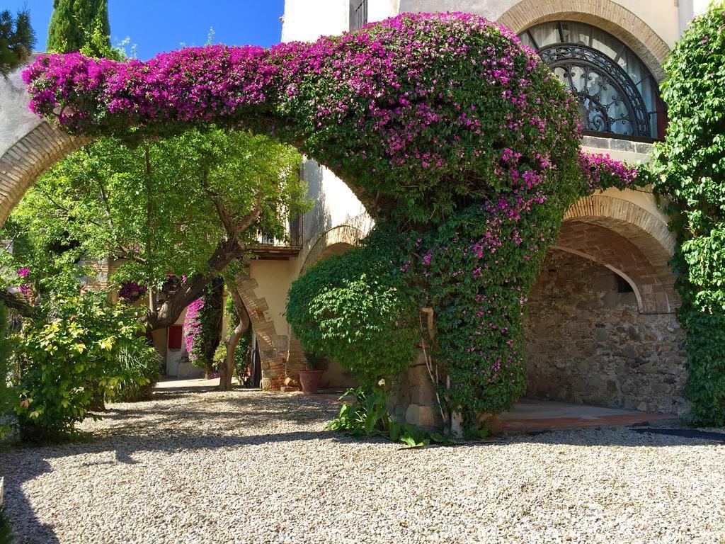 Apartaments Can Gibert Castello  D'Empuries Exterior photo