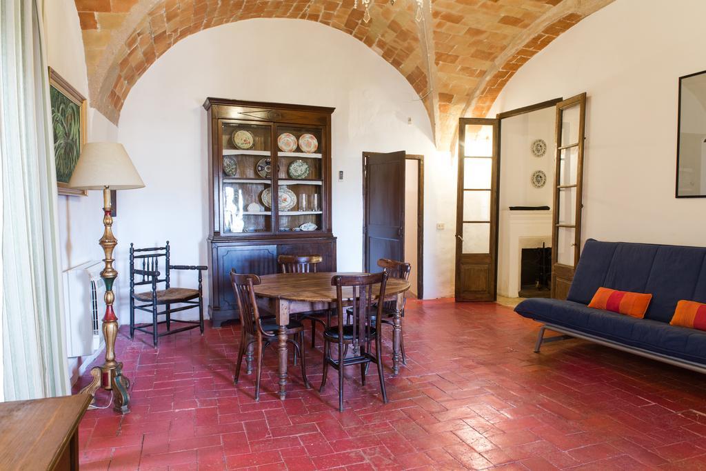 Apartaments Can Gibert Castello  D'Empuries Exterior photo