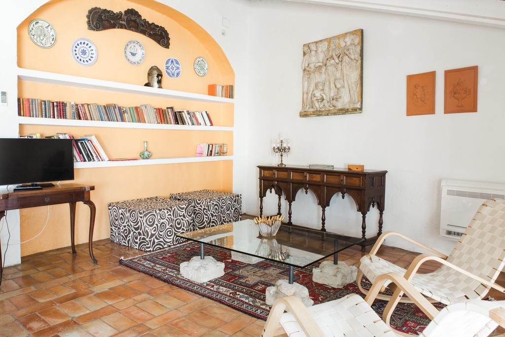 Apartaments Can Gibert Castello  D'Empuries Exterior photo
